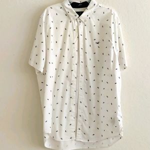 Collared Mini Pineapple Printed Shirt